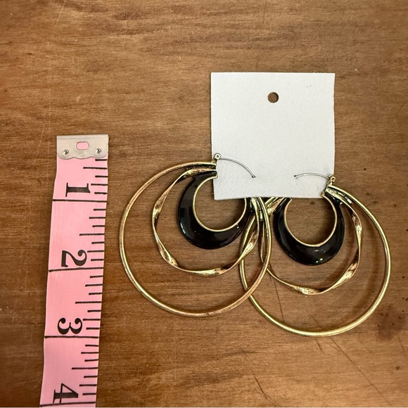 Free People Gold Black Crescent Moon Hoops NWT - Picture 2 of 6
